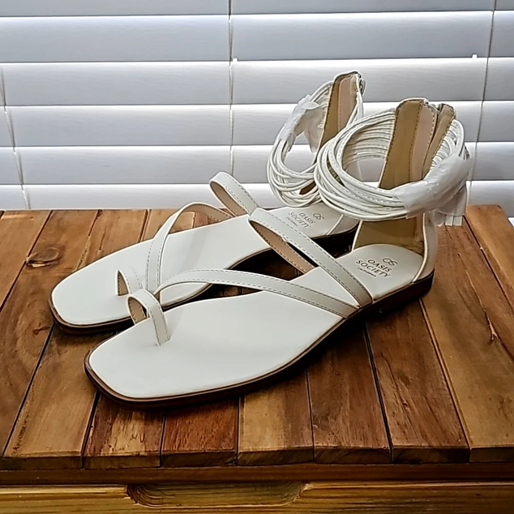 The Abril - Strappy Ankle Wrap Sandal Women's Size 8